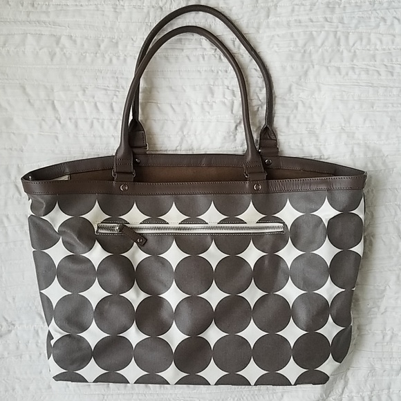 Dwell Unisex Polka Dot Diaper Bag - Picture 2 of 3